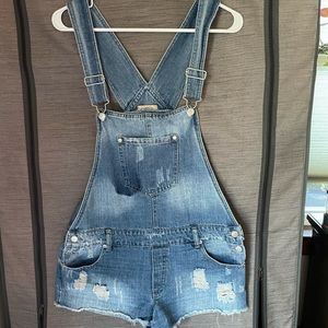 Highway jeans, distressed shorts overalls, large